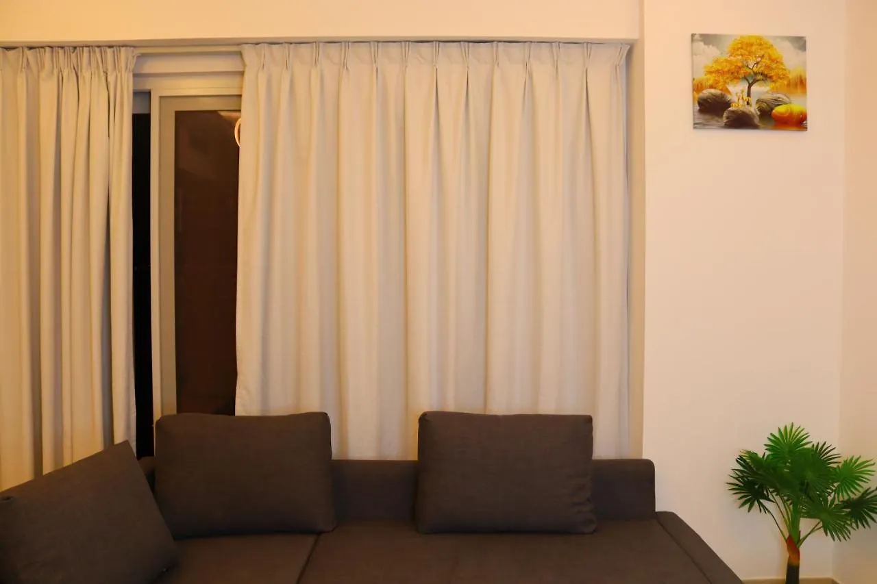 Zapbed House - Luxury Holiday Homes In Yas Island Abu Dhabi