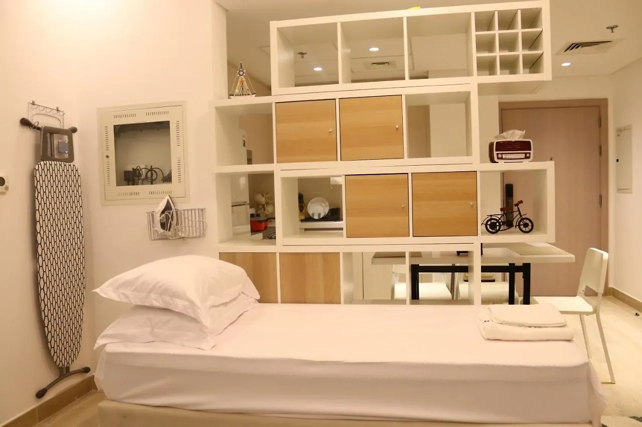 Zapbed House - Luxury Holiday Homes In Yas Island Abu Dhabi