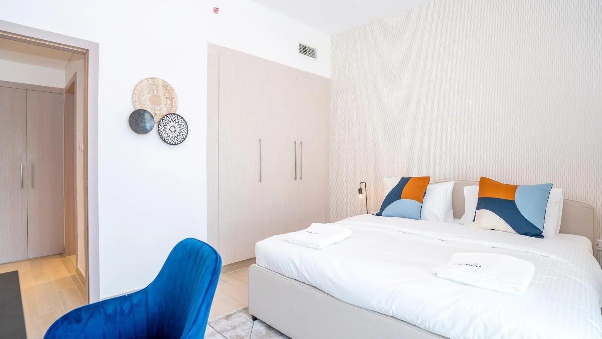 Zapbed House - Luxury Holiday Homes In Yas Island Abu Dhabi