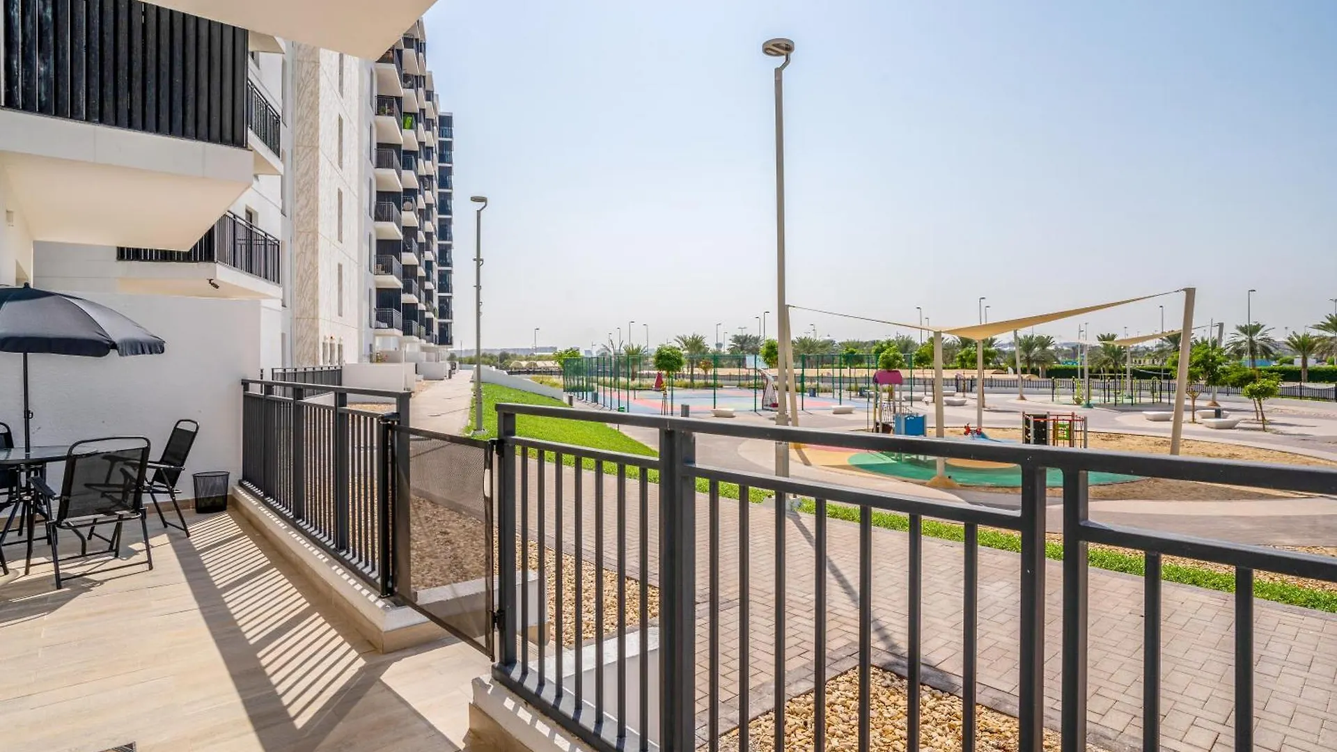 Zapbed House - Luxury Holiday Homes In Yas Island Abu Dhabi