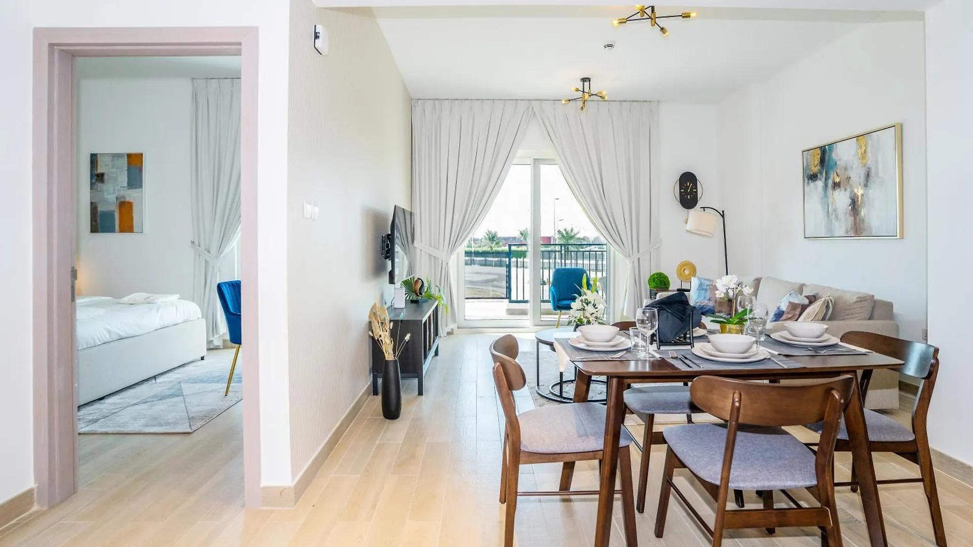 Zapbed House - Luxury Holiday Homes In Yas Island Abu Dhabi United Arab Emirates