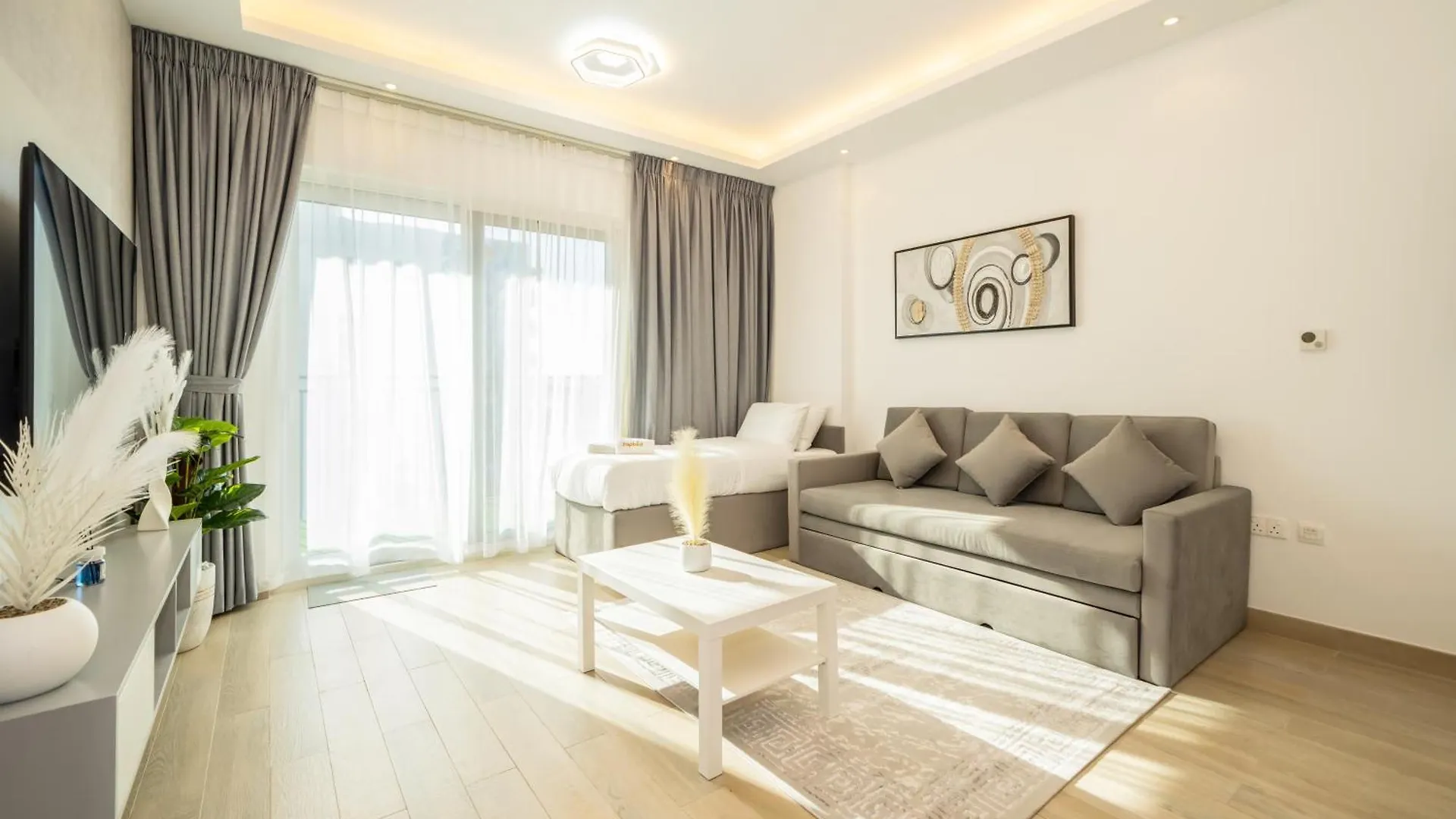 Zapbed House - Luxury Holiday Homes In Yas Island Abu Dhabi