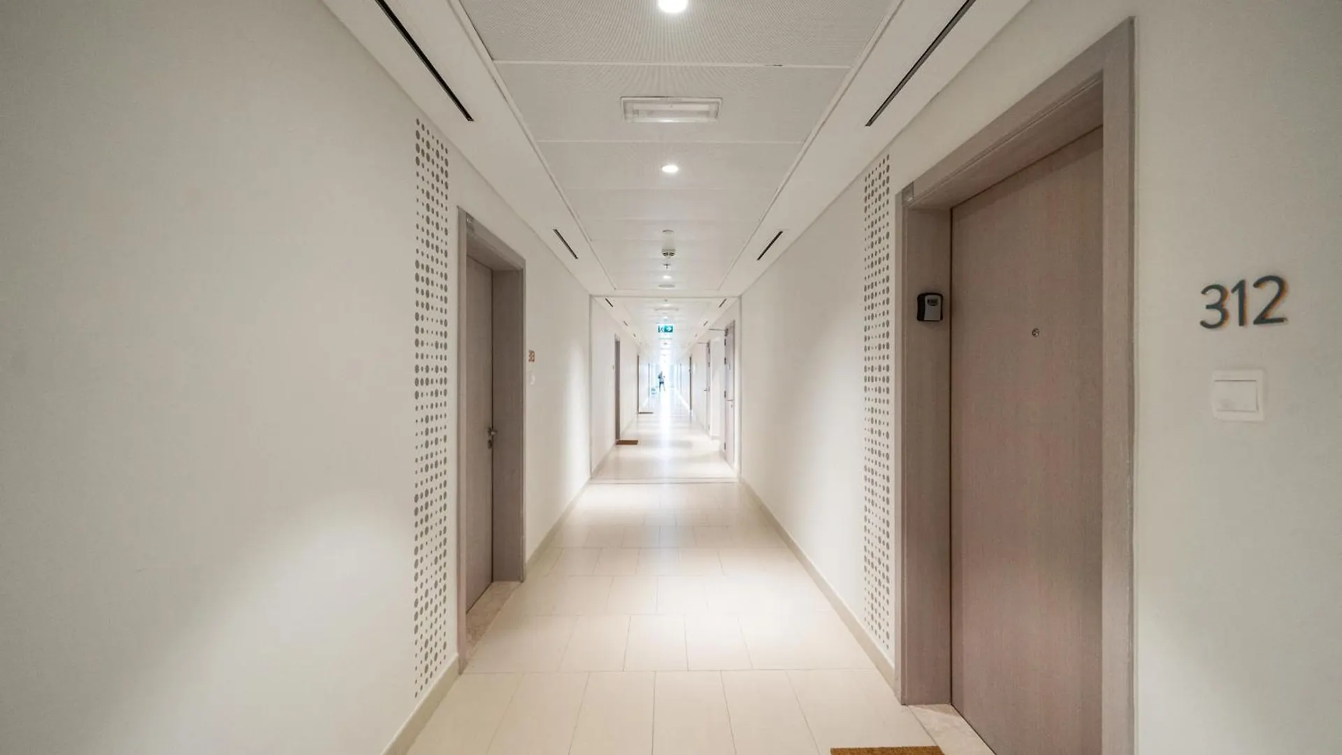 Zapbed House - Luxury Holiday Homes In Yas Island Abu Dhabi