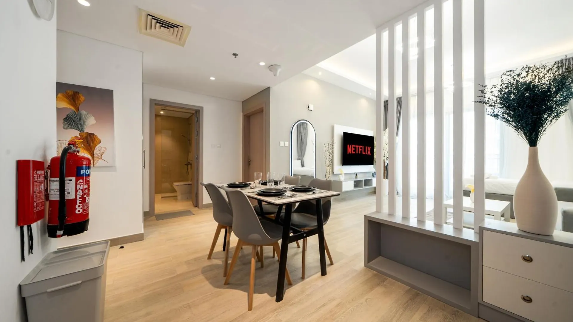 Zapbed House - Luxury Holiday Homes In Yas Island Abu Dhabi