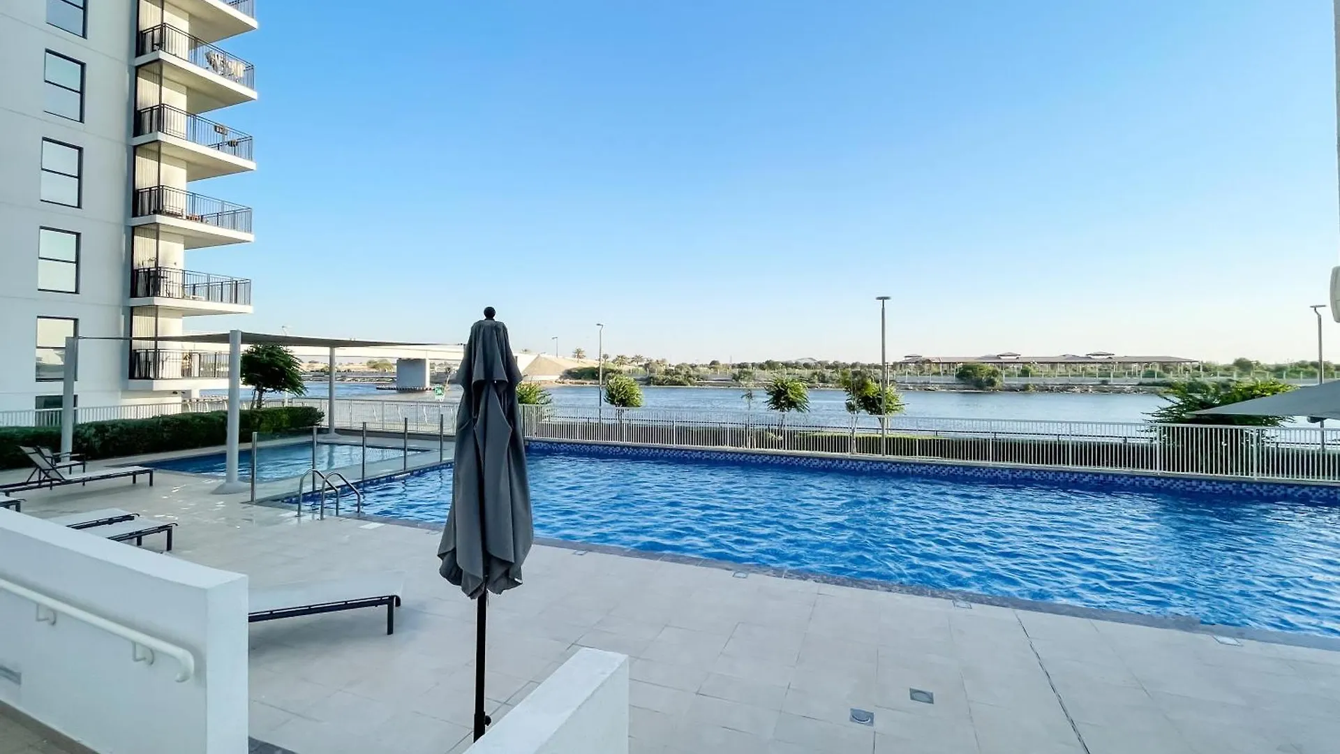 Zapbed House - Luxury Holiday Homes In Yas Island Abu Dhabi
