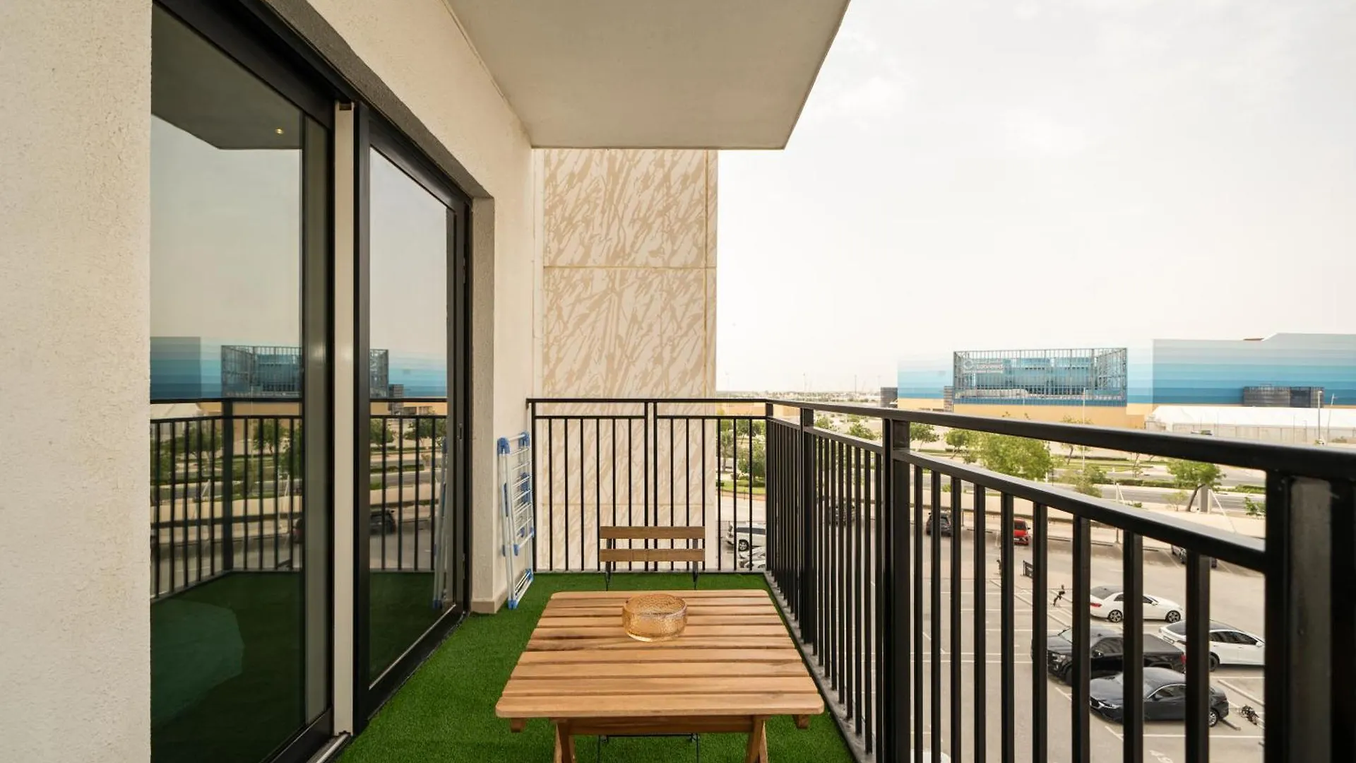 Zapbed House - Luxury Holiday Homes In Yas Island Abu Dhabi